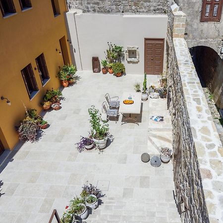Spanish Knights Inn Rhodes City Exterior photo