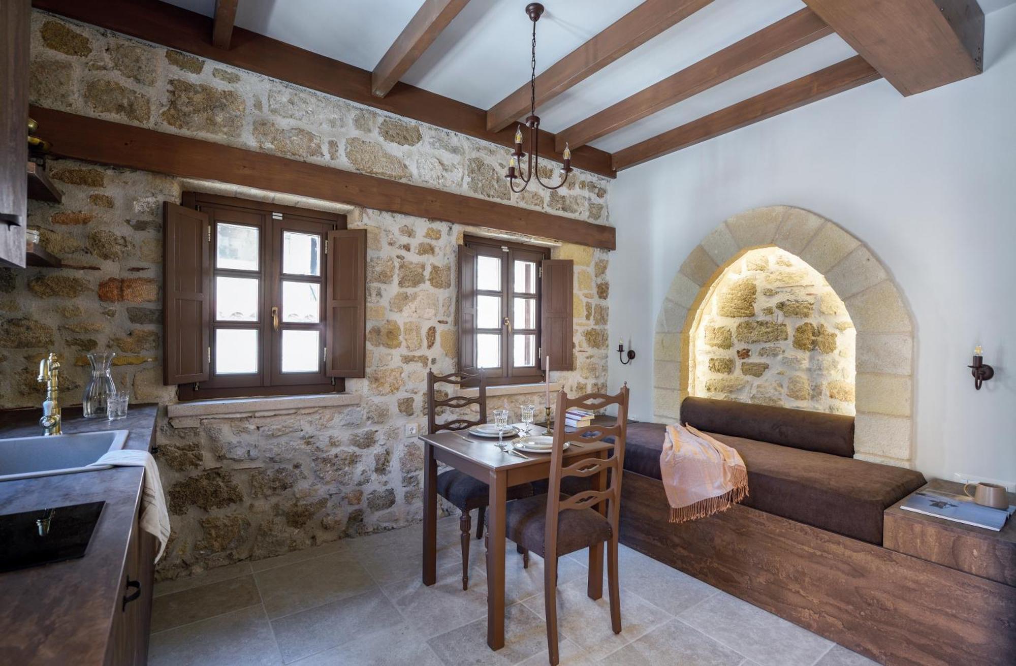 Spanish Knights Inn Rhodes City Exterior photo